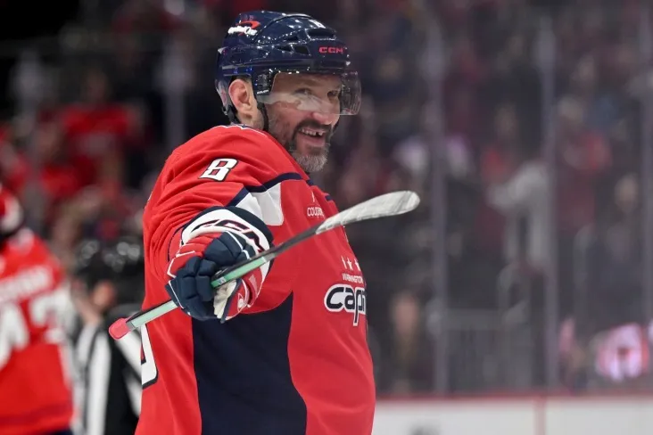 Овечкін зробив хет-трик у НХЛ, Сабаленка здолала Рибакіну в Маямі — головне зранку