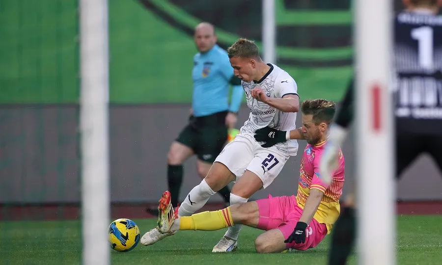 Захисник Металіста 1925 зрівняв рекорд сезону за ключовими передачами в одному матчі