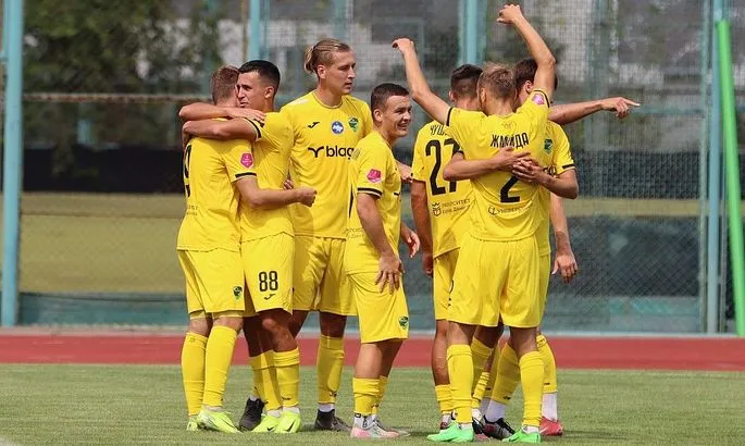 Івано-Франківський клуб оголошує кадрову чистку: криза змушує кардинально оновити склад