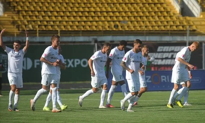 Відомий клуб України дістав шосте покарання від ФІФА — перспективи туманні