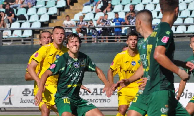 Нива Тернопіль і Прикарпаття зіграли 1:1: відео голів та огляд матчу