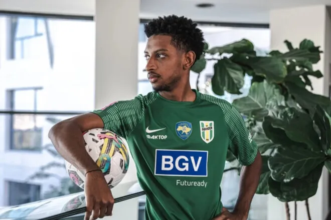 Житомирське Полісся розірвало контракт з футболістом через завелику зарплату