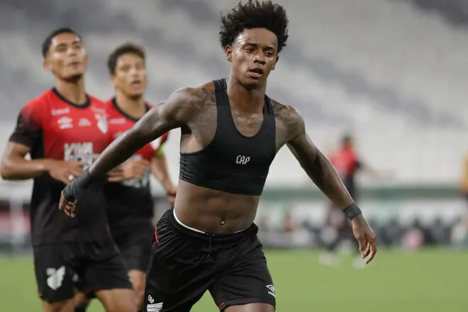 ЗМІ: Шахтар оформив резонансний трансфер за велику суму