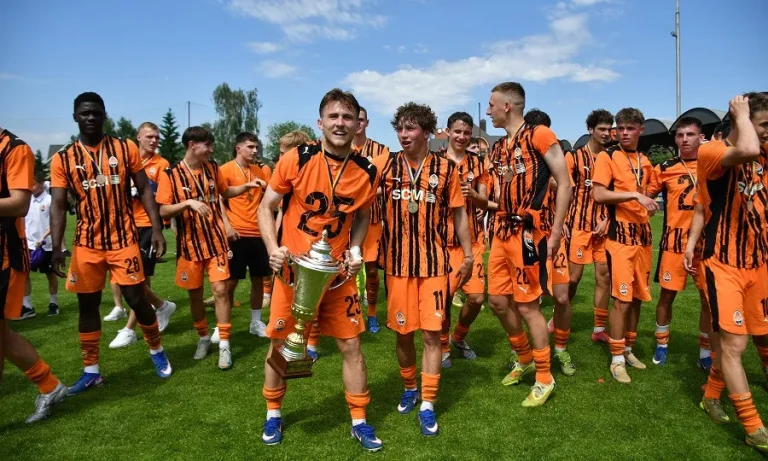 30-й тур Національної ліги U-19 в цифрах: статистика, рекорди та ключові факти