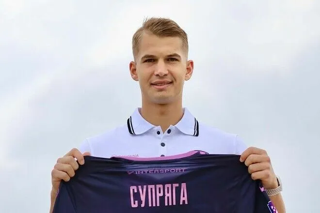 Український форвард кардинально змінив імідж перед поверненням у Динамо Київ