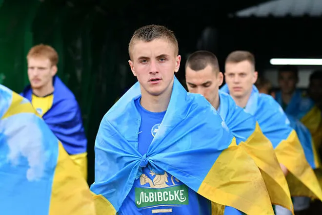 Карпати знову заговорили про трансфер Домчака — у клубі зізнаються, це стало несподіванкою