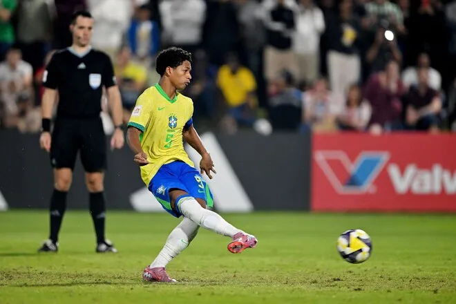 Переговори на фініші: Шахтар може підписати бразильського опорного півзахисника